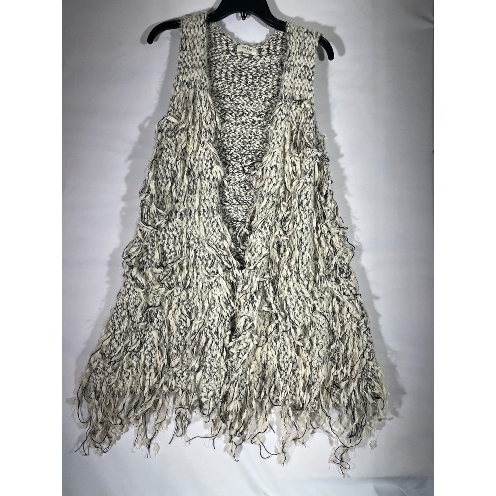 Umgee USA Women's Fringe Knit Vest Sweater Boho Fuzzy Bold Cream Black S‎ M